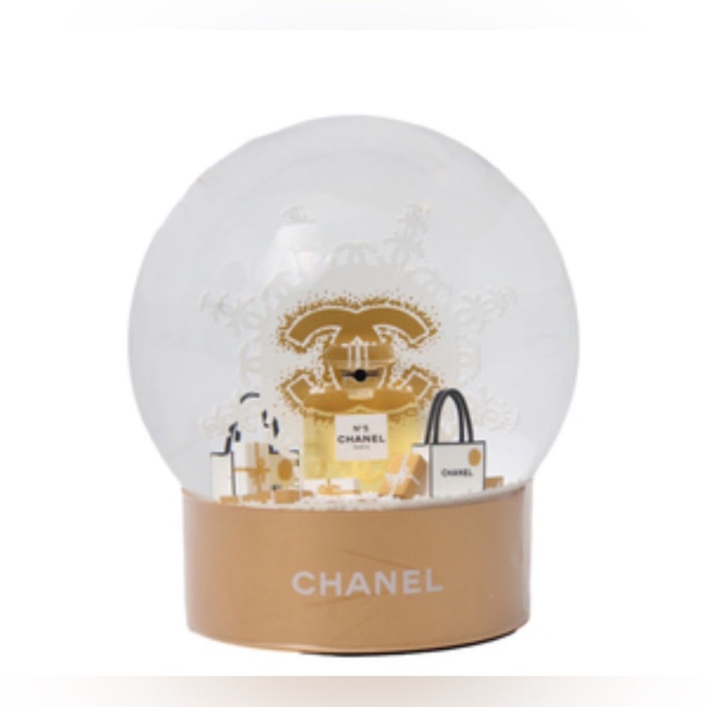 New Chanel 2024 Gold and White Snow Globe